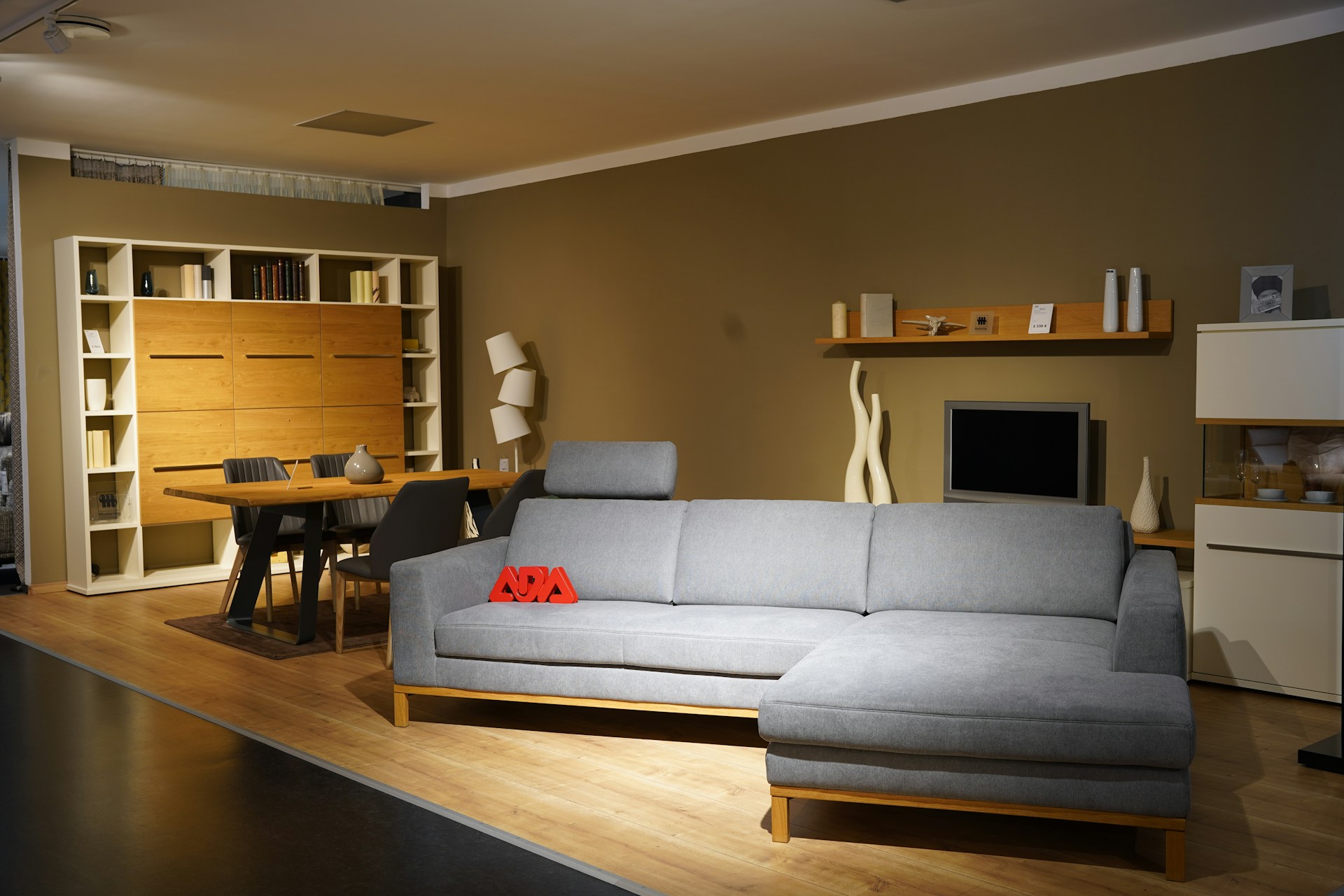 albero-furniture-bratislava-xRuHNSq5rD0-unsplash